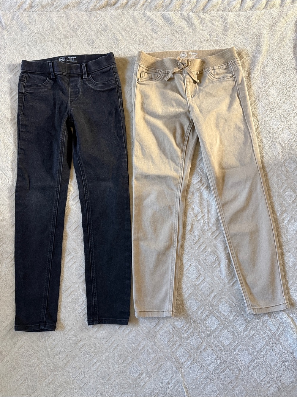 wonder nation Girls’ Black and Tan Skinny Jeans Duo